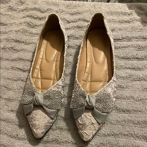 Elegant Gray Bow Flats